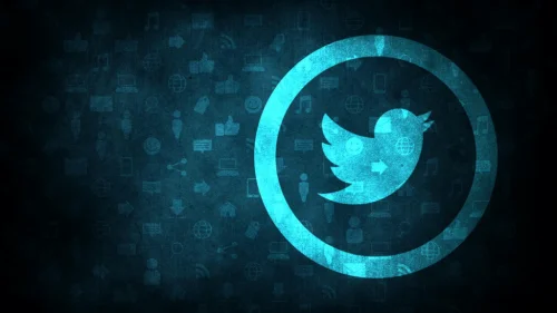 Cibercriminosos estão atacando contas verificadas no Twitter